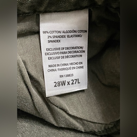 Cleo + Wolf Olive Green High-Waist Straight Crop Frayed Jeans Size 28/27 - Picture 10 of 10